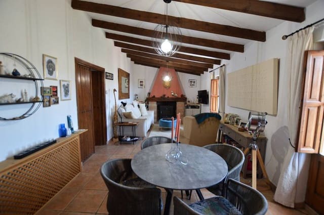 8 quarto Comercial para venda em Lubrín com piscina garagem - 580 000 € (Ref: 9943800)
