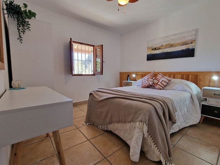 8 quarto Comercial para venda em Lubrin com piscina garagem - 580 000 € (Ref: 9943800)