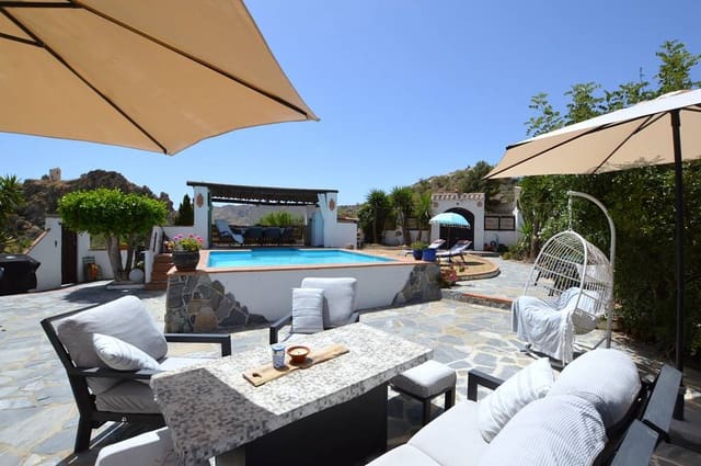 8 quarto Comercial para venda em Lubrín com piscina garagem - 580 000 € (Ref: 9943800)