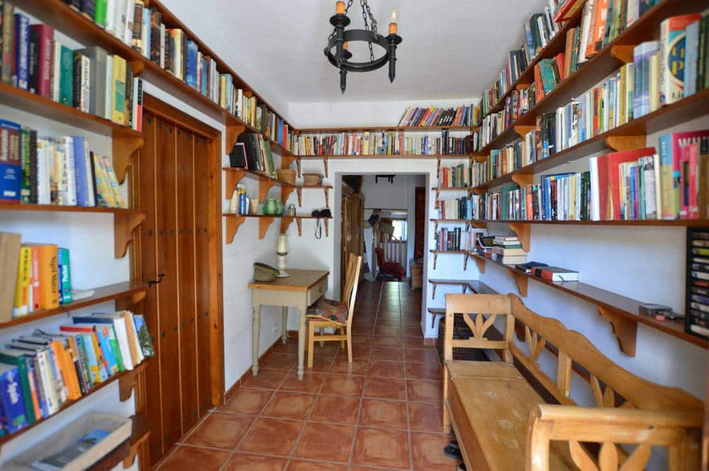 6 sypialnia Finka/Dom wiejski na sprzedaż w Lubrin z basenem garażem - 425 000 € (Ref: 9950728)