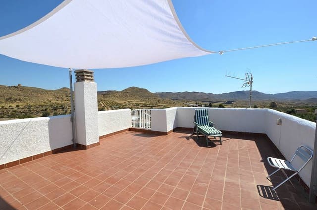 Casa de 3 habitaciones en Lucainena de las Torres en venta - 110.000 € (Ref: 9960253)