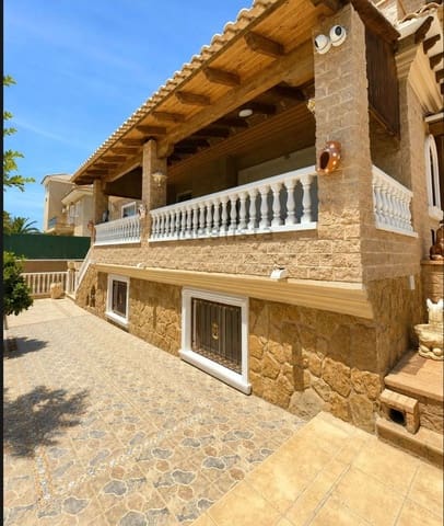 7 camera da letto Villa in vendita in Aguas Nuevas, Torrevieja con piscina garage - 2.989.900 € (Rif: 10046335)