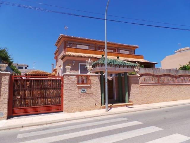 7 camera da letto Villa in vendita in Aguas Nuevas, Torrevieja con piscina garage - 2.989.900 € (Rif: 10046335)