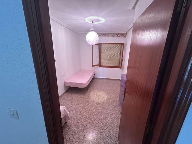 Apartamento de 3 habitaciones en Almoradí en venta con garaje - 124.900 € (Ref: 10085448)