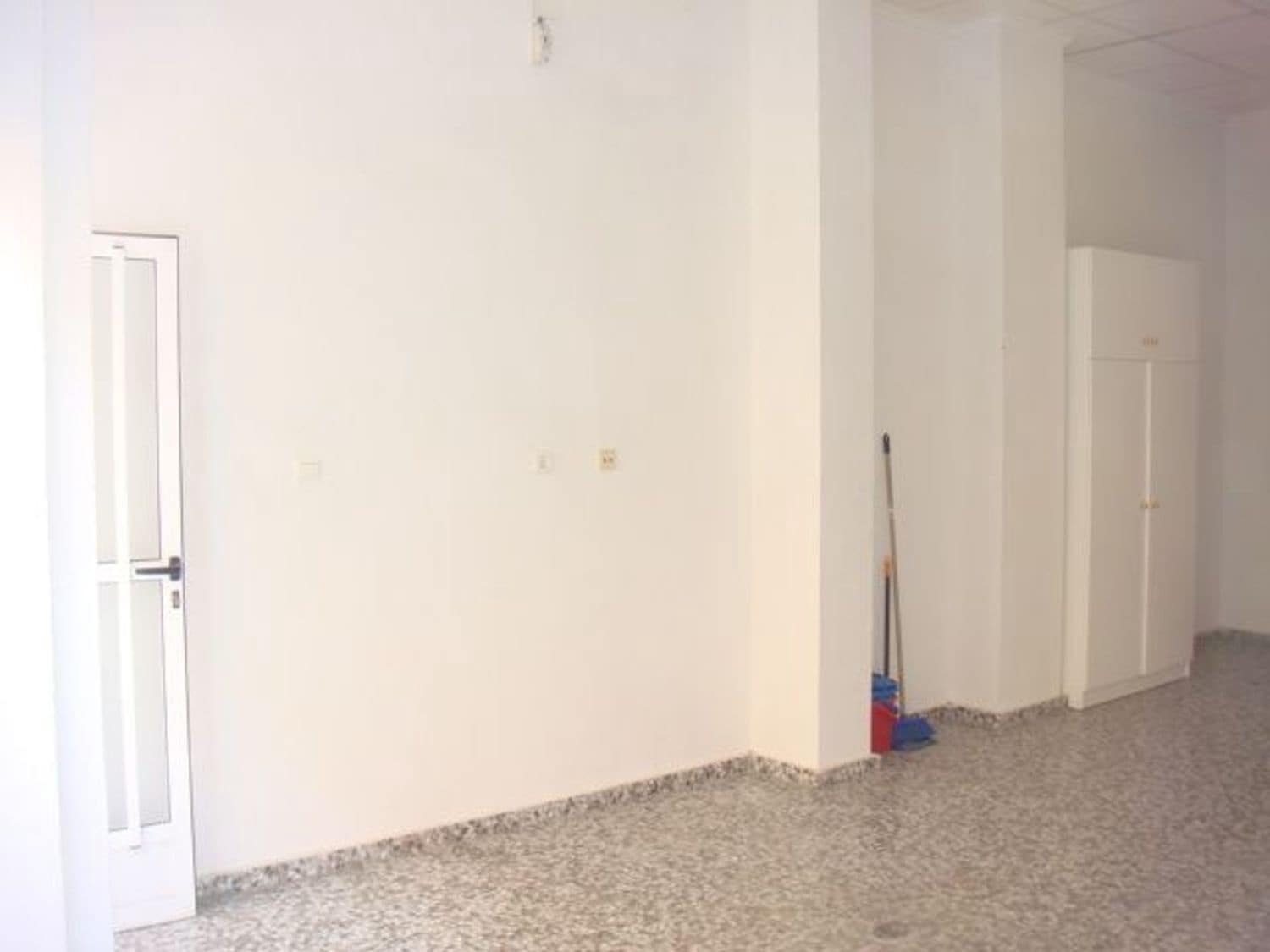 Comercial para arrendar em Rafal - 300 € (Ref: 10131119)