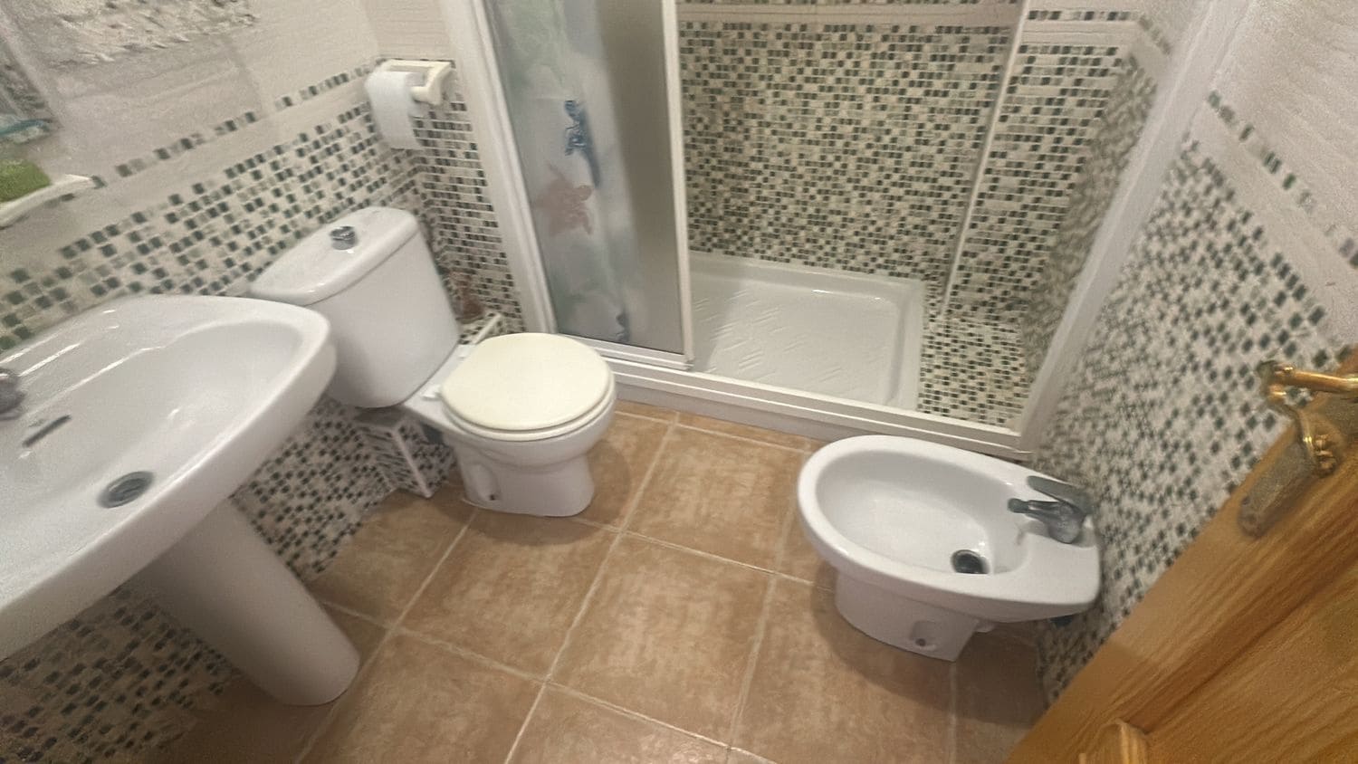 3 quarto Apartamento para arrendar em Daya Nueva com garagem - 700 € (Ref: 10141496)