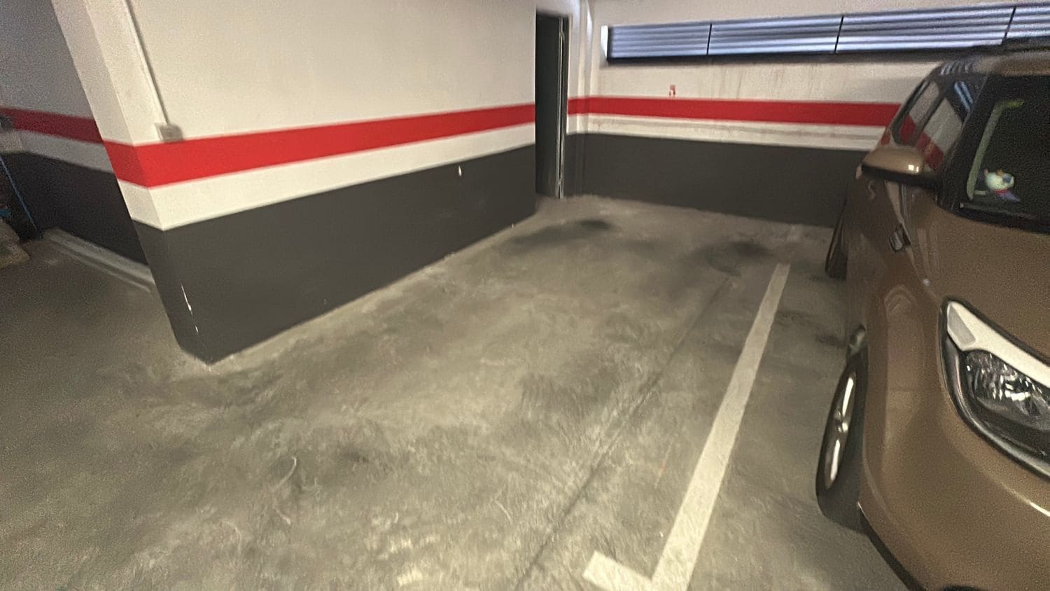 Garage for rent in Formentera del Segura - € 100 (Ref: 10164013)