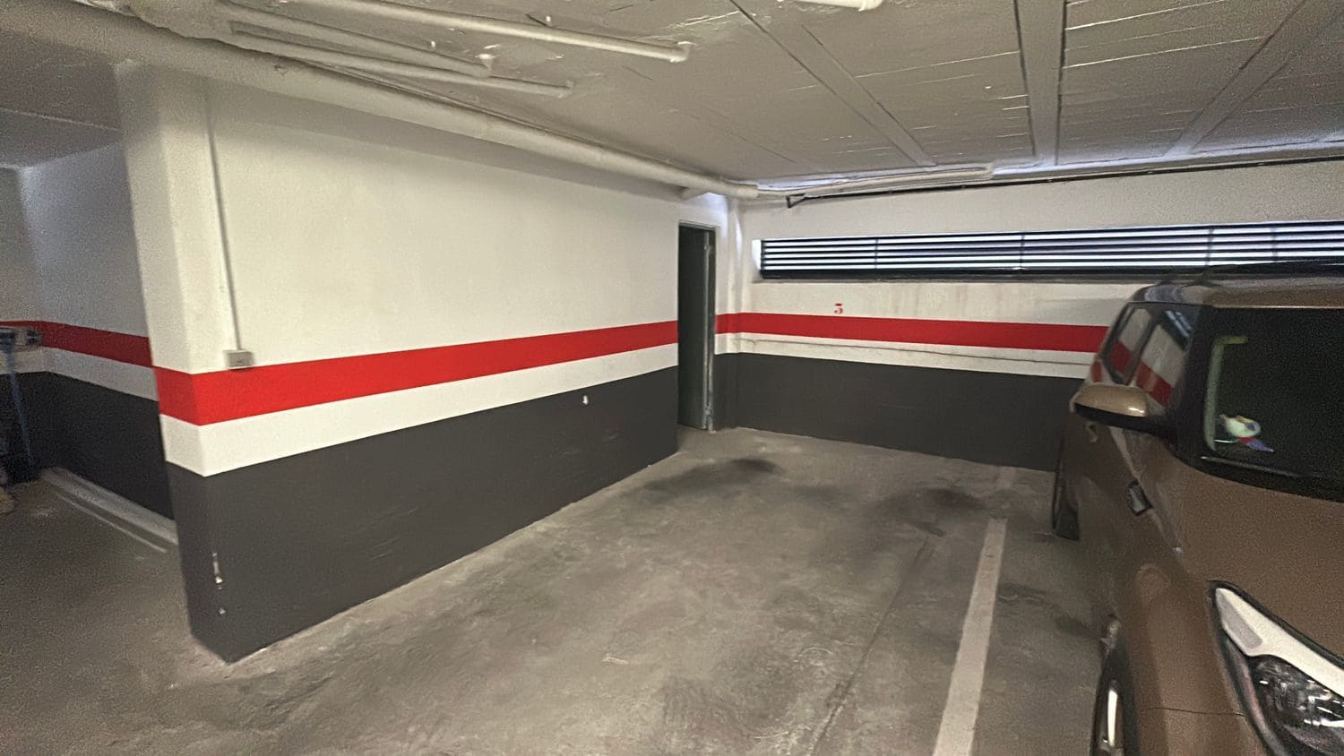 Garage for rent in Formentera del Segura - € 100 (Ref: 10164013)