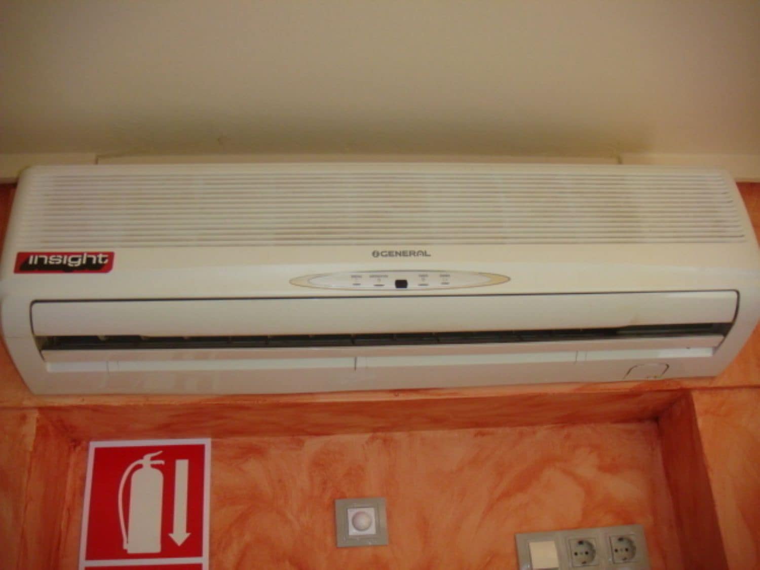 Commercial for sale in Rafal - € 84,000 (Ref: 3341979)