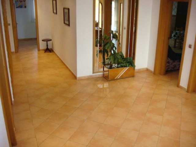 4 bedroom Villa for sale in Crevillente / Crevillent with garage - € 499,000 (Ref: 3342021)