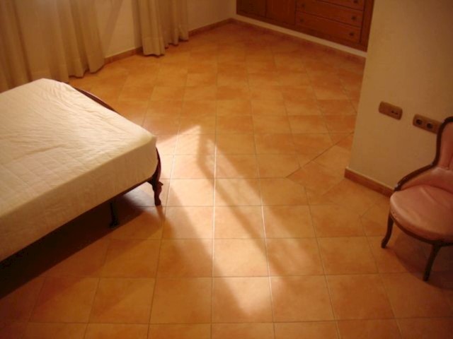 4 bedroom Villa for sale in Crevillente / Crevillent with garage - € 499,000 (Ref: 3342021)