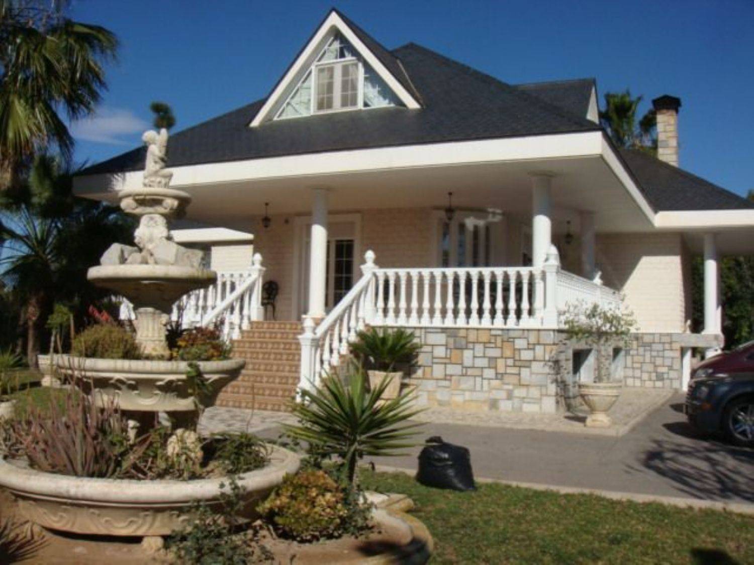 4 soverom Villa til salgs i Orihuela med svømmebasseng garasje - € 1 500 000 (Ref: 3384175)