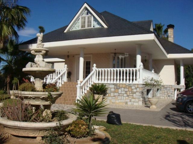 4 bedroom Villa for sale in Molins - Campaneta - San Bartolomé, Orihuela with pool garage - € 1,500,000 (Ref: 3384175)