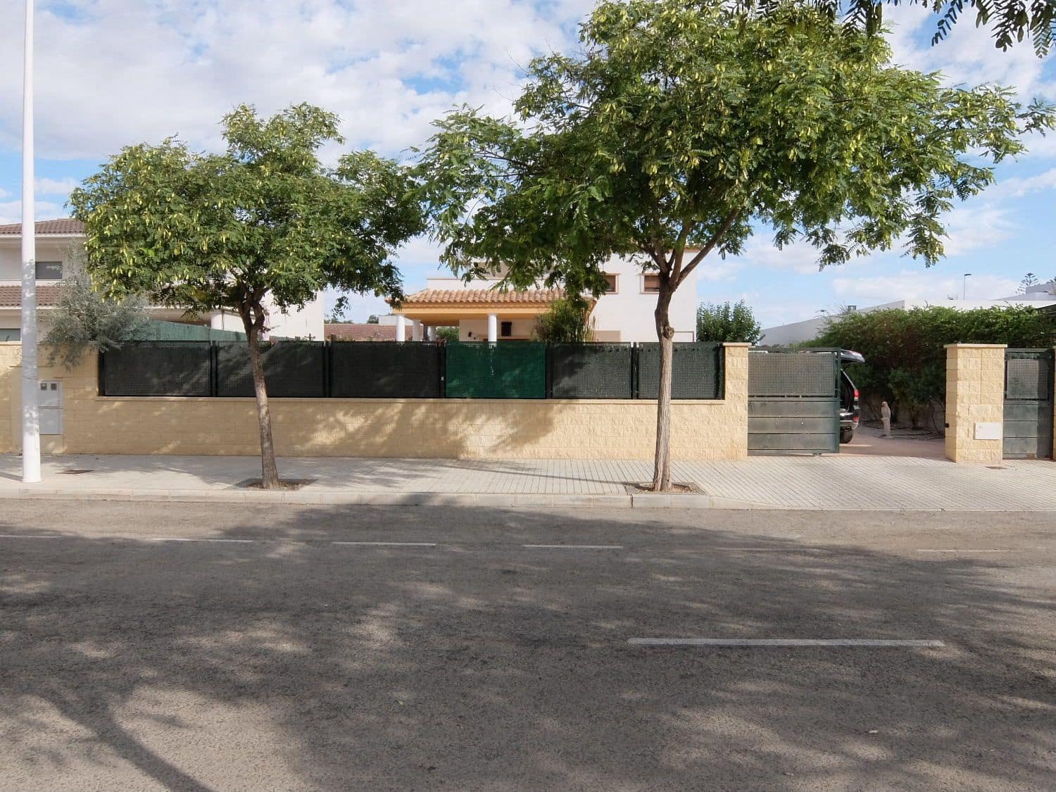 4 soveværelse Villa til salg i Elche / Elx med swimmingpool garage - € 499.000 (Ref: 3707201)