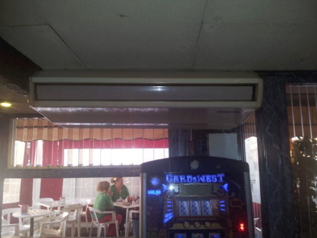 Commerciale in vendita in Rafal - 80.000 € (Rif: 3707215)