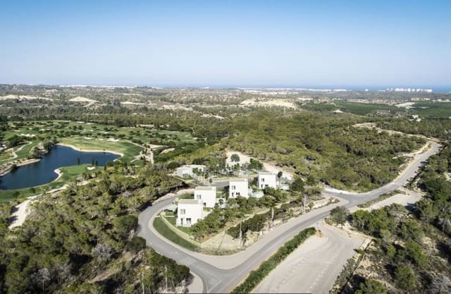 3 Zimmer Villa zu verkaufen in Las Colinas Golf, Orihuela mit Pool Garage - 890.000 € (Ref: 3707221)