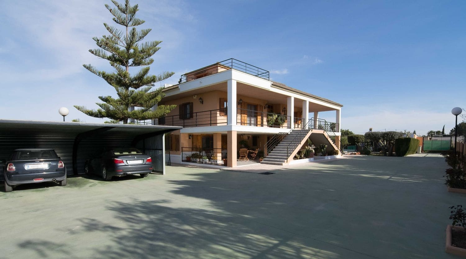 4 slaapkamer Villa te koop in Rafal met zwembad garage - € 745.000 (Ref: 3707226)