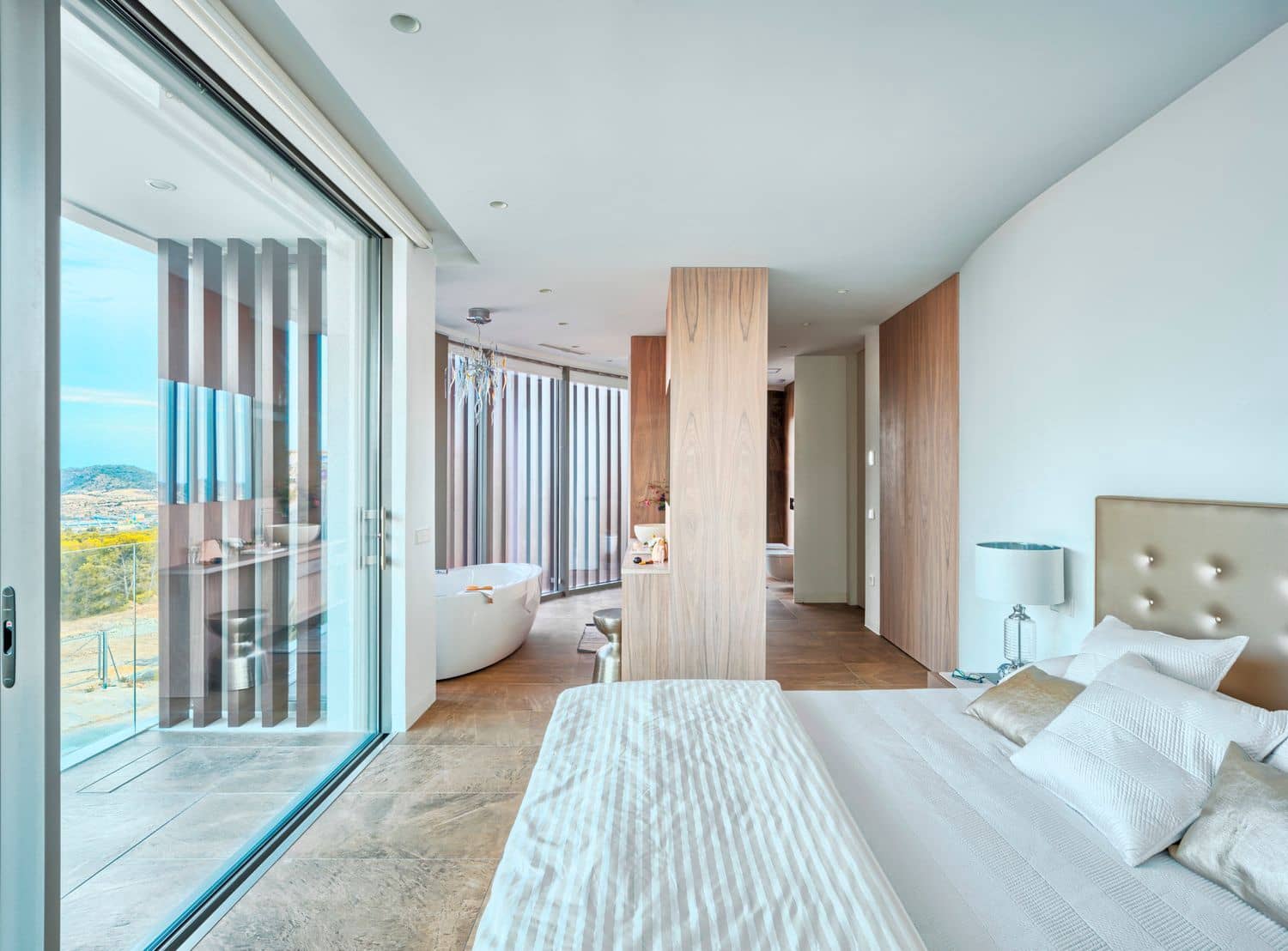 3 bedroom Villa for sale in Finestrat with pool garage - € 1,480,000 (Ref: 3707240)