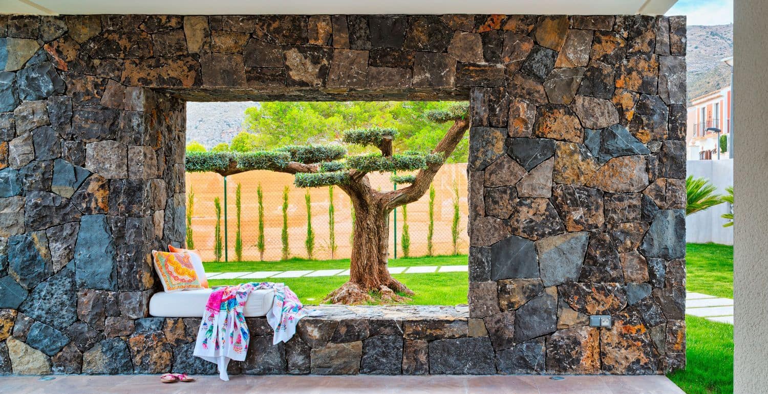 3 bedroom Villa for sale in Finestrat with pool garage - € 1,480,000 (Ref: 3707240)