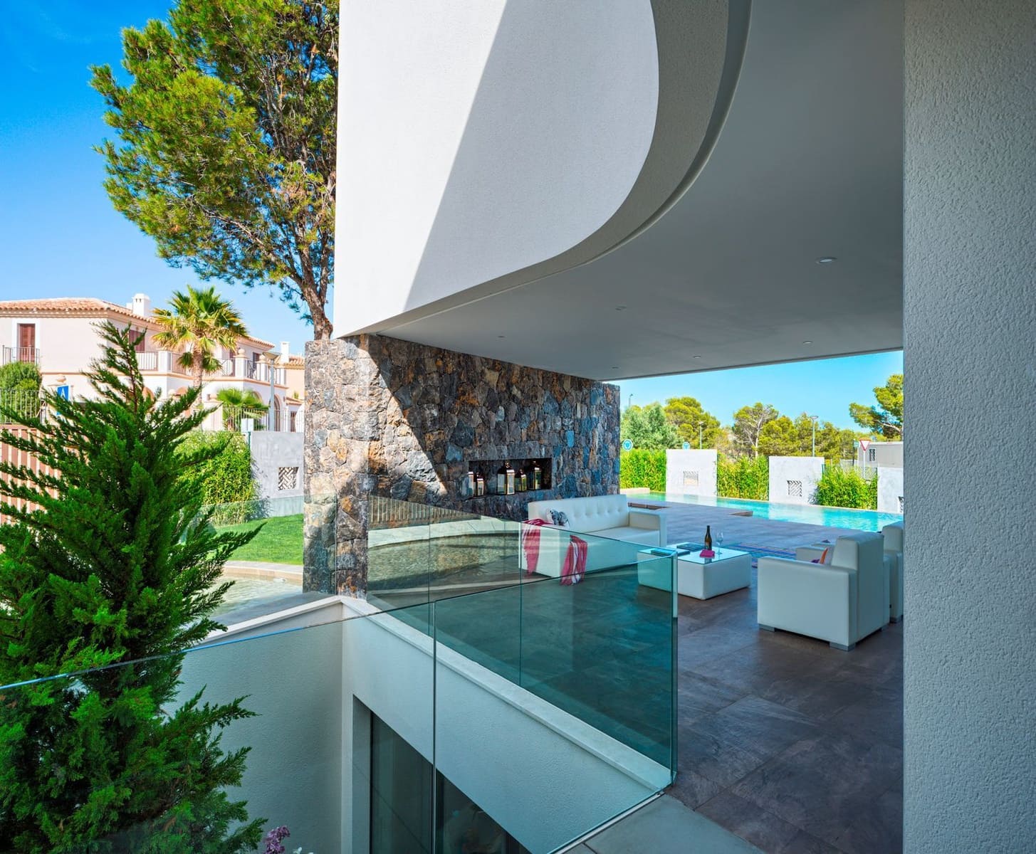 3 bedroom Villa for sale in Finestrat with pool garage - € 1,480,000 (Ref: 3707240)