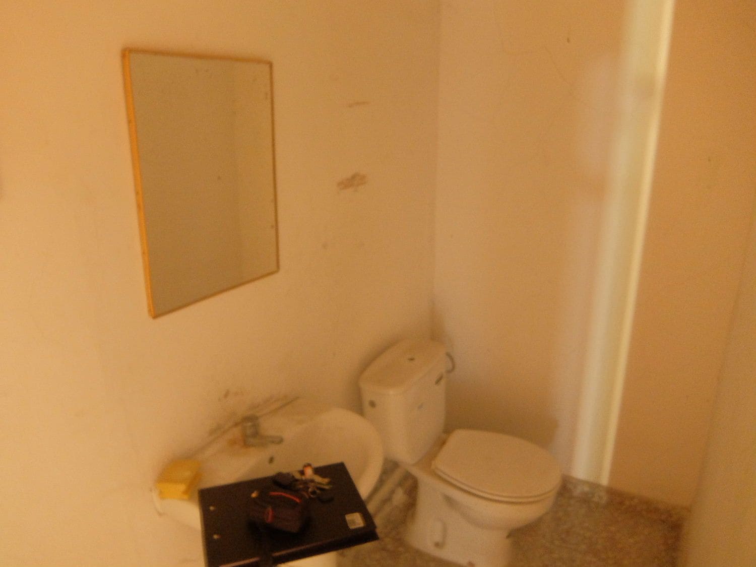 Erhverv til leje i Rafal - € 350 (Ref: 3707254)