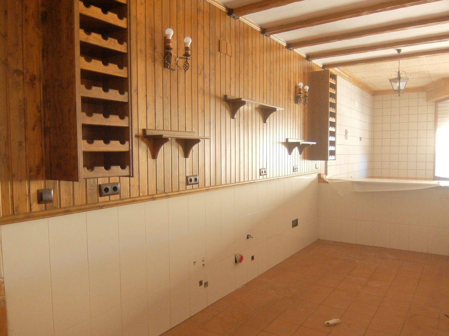 Commercial for sale in Rafal - € 299,000 (Ref: 3738382)