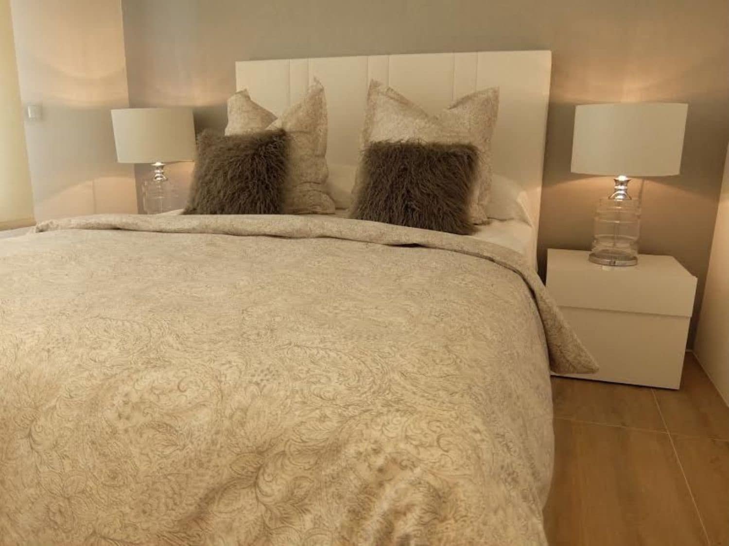 3 makuuhuone Huoneisto myytävänä paikassa Las Colinas Golf mukana uima-altaan 
autotalli - 390 000 € (Ref: 3738384)