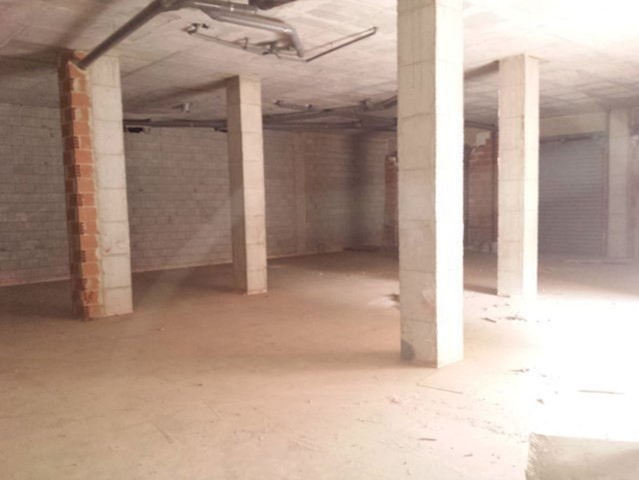 Commercial for sale in Almoradí - € 359,000 (Ref: 3738407)