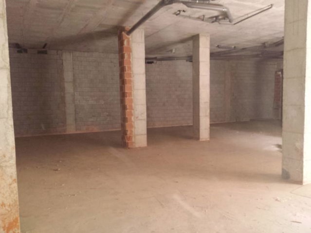 Commercial for sale in Almoradí - € 359,000 (Ref: 3738407)