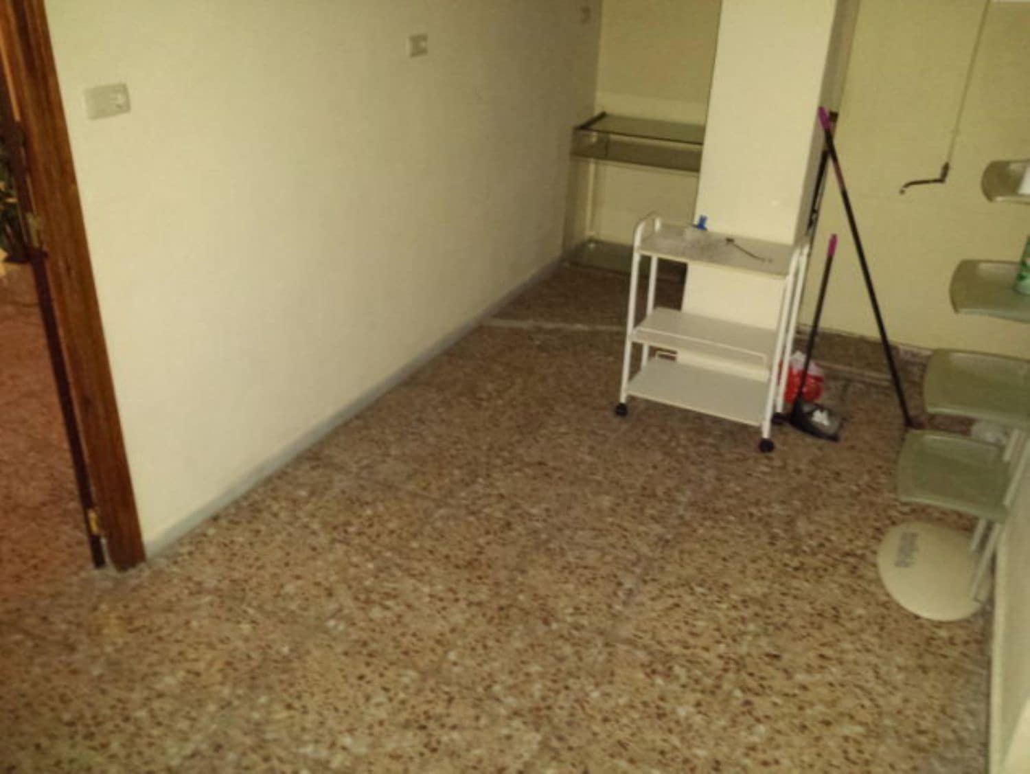 Erhverv til salg i Almoradi - € 79.000 (Ref: 3738441)