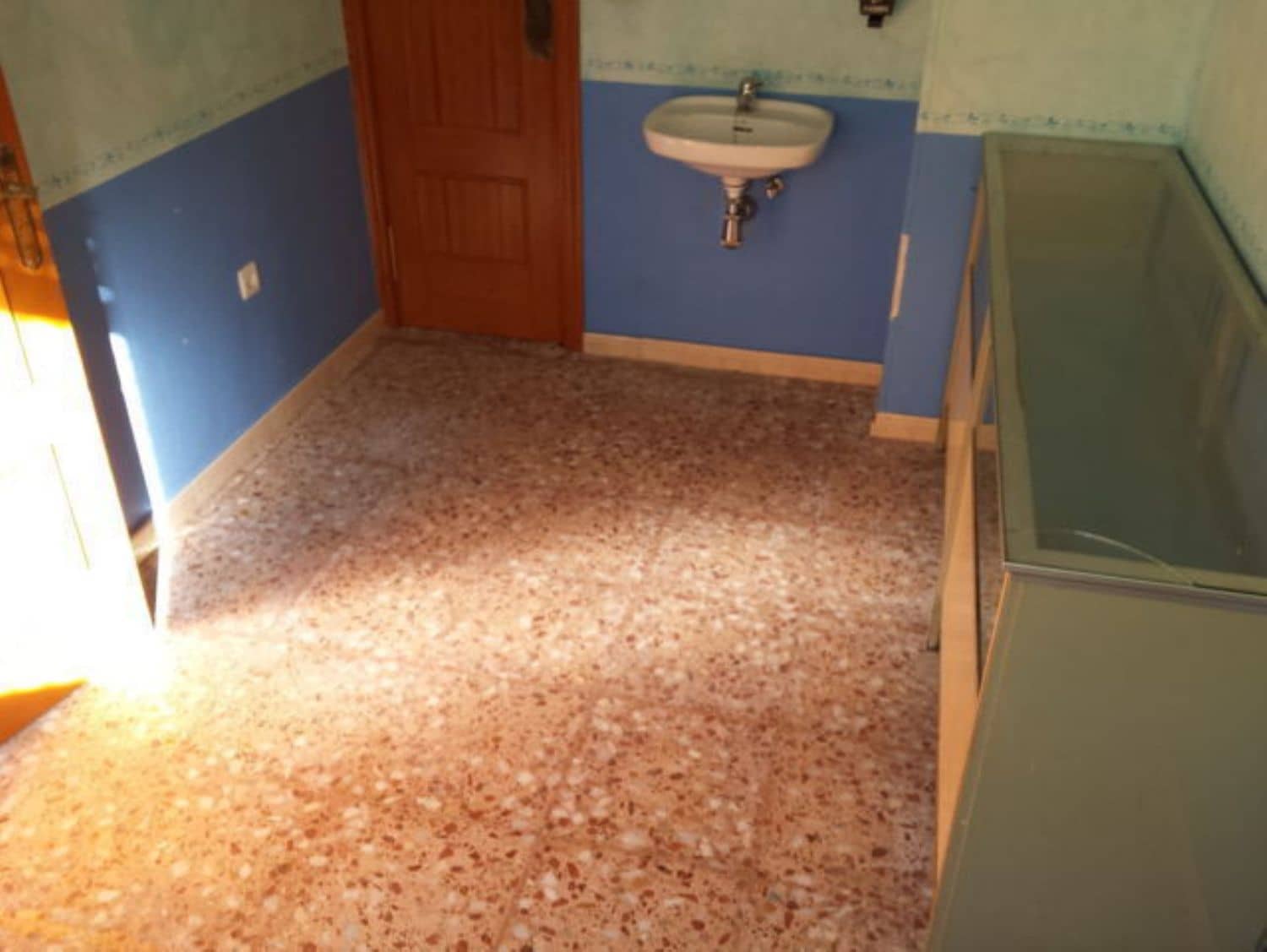 Erhverv til salg i Almoradi - € 79.000 (Ref: 3738441)