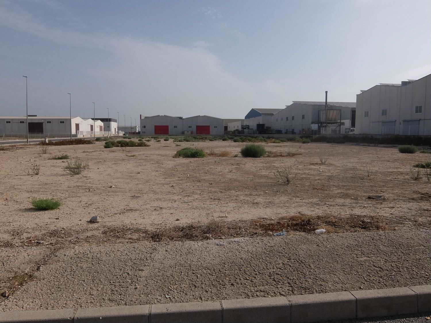 Ubebygd land til salgs i Almoradi - € 120 000 (Ref: 3738463)