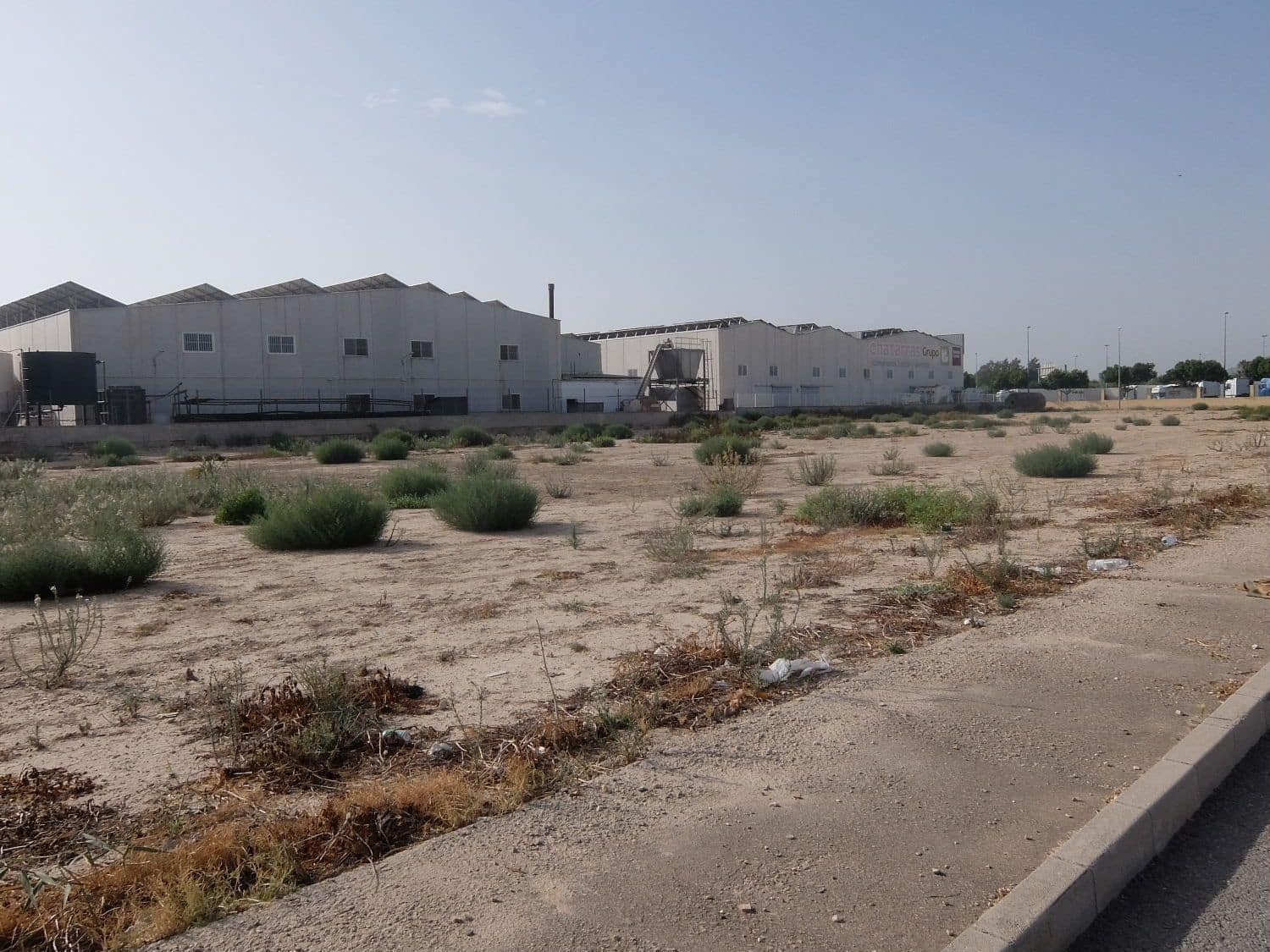 Ubebygd land til salgs i Almoradi - € 120 000 (Ref: 3738463)