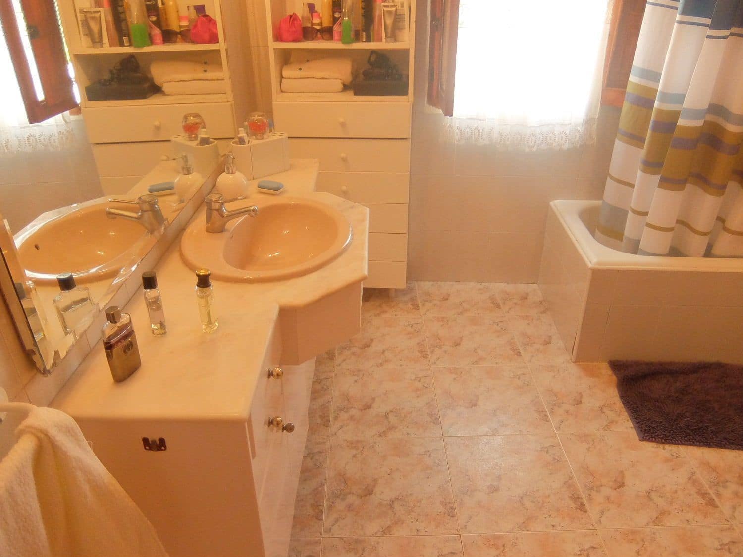 4 soverom Villa til salgs i Granja de Rocamora med garasje - € 230 000 (Ref: 3738484)