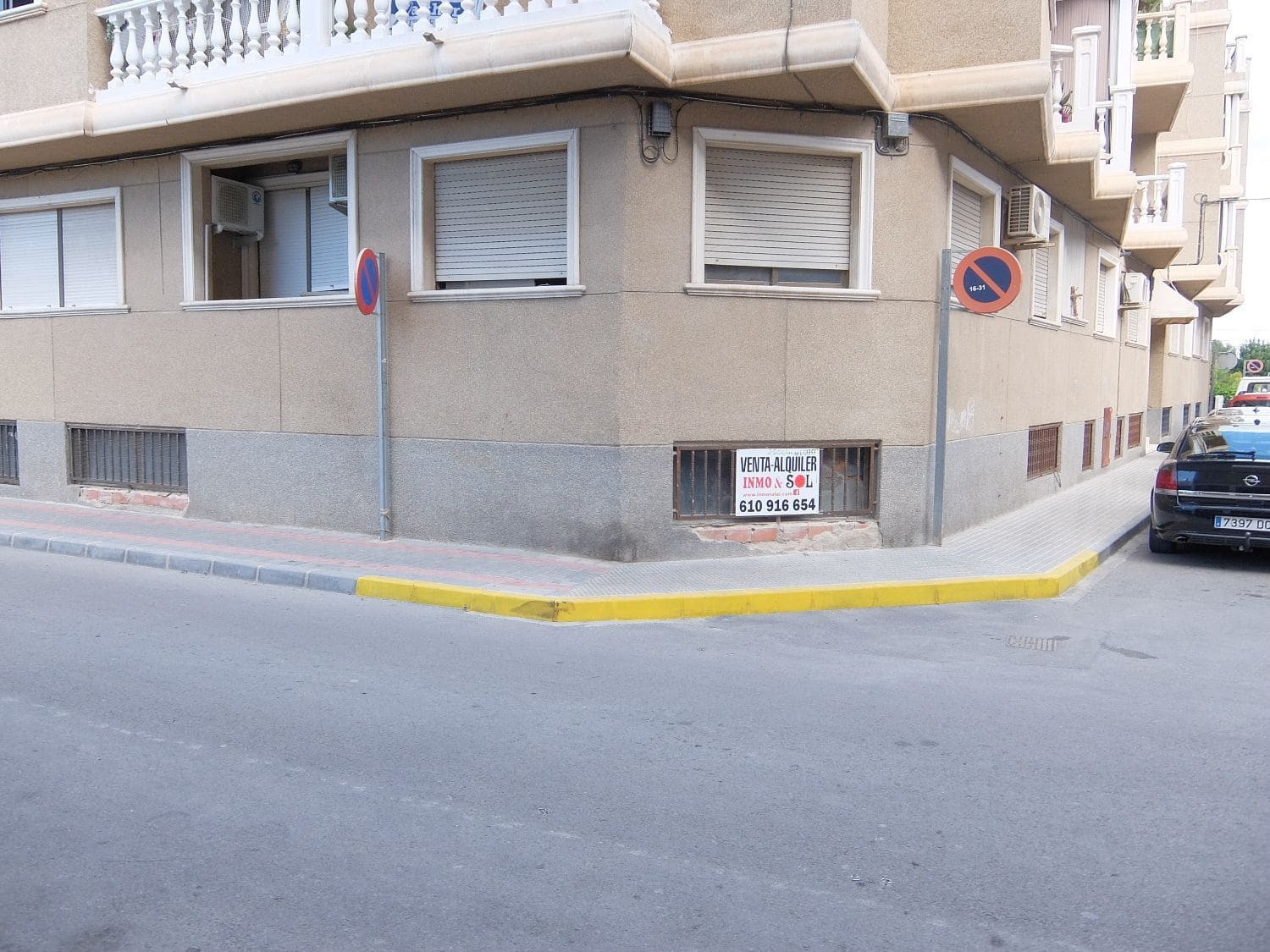 Commercial for sale in Rafal - € 79,000 (Ref: 3738727)