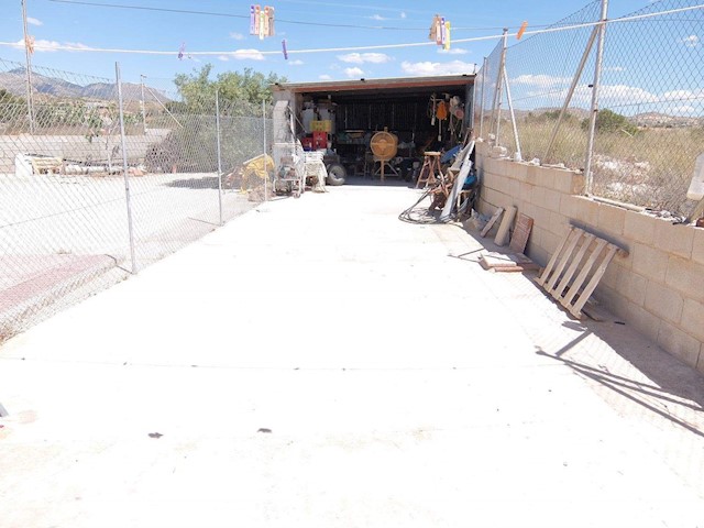 7 soverom Villa til salgs i Moralet, Alicante by med svømmebasseng garasje - € 410 000 (Ref: 3938044)