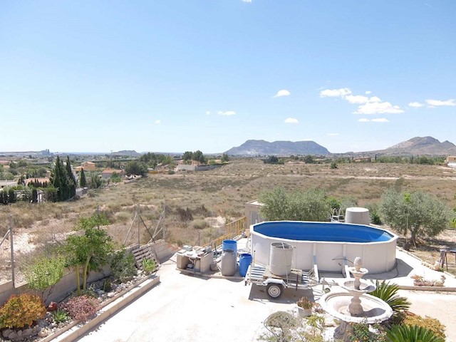 7 soverom Villa til salgs i Moralet, Alicante by med svømmebasseng garasje - € 410 000 (Ref: 3938044)