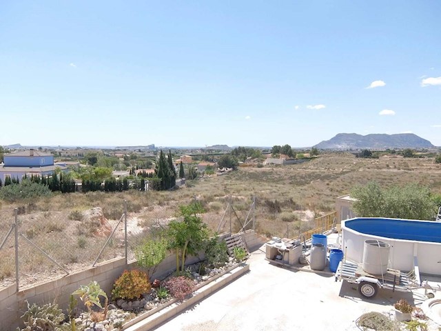 7 soverom Villa til salgs i Moralet, Alicante by med svømmebasseng garasje - € 410 000 (Ref: 3938044)