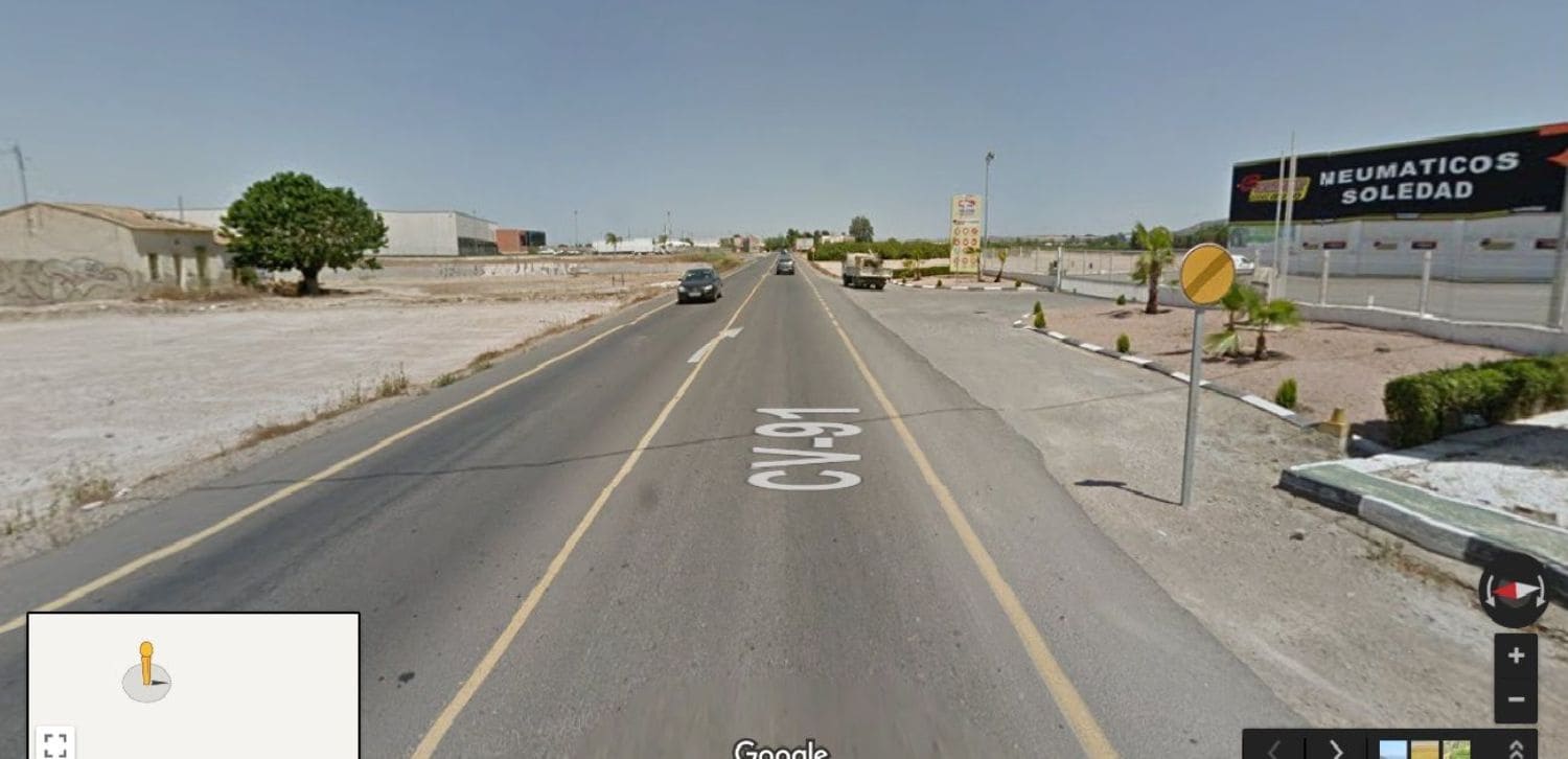 Grunde uden byggetilladelser til leje i Orihuela - € 1.000 (Ref: 4072361)