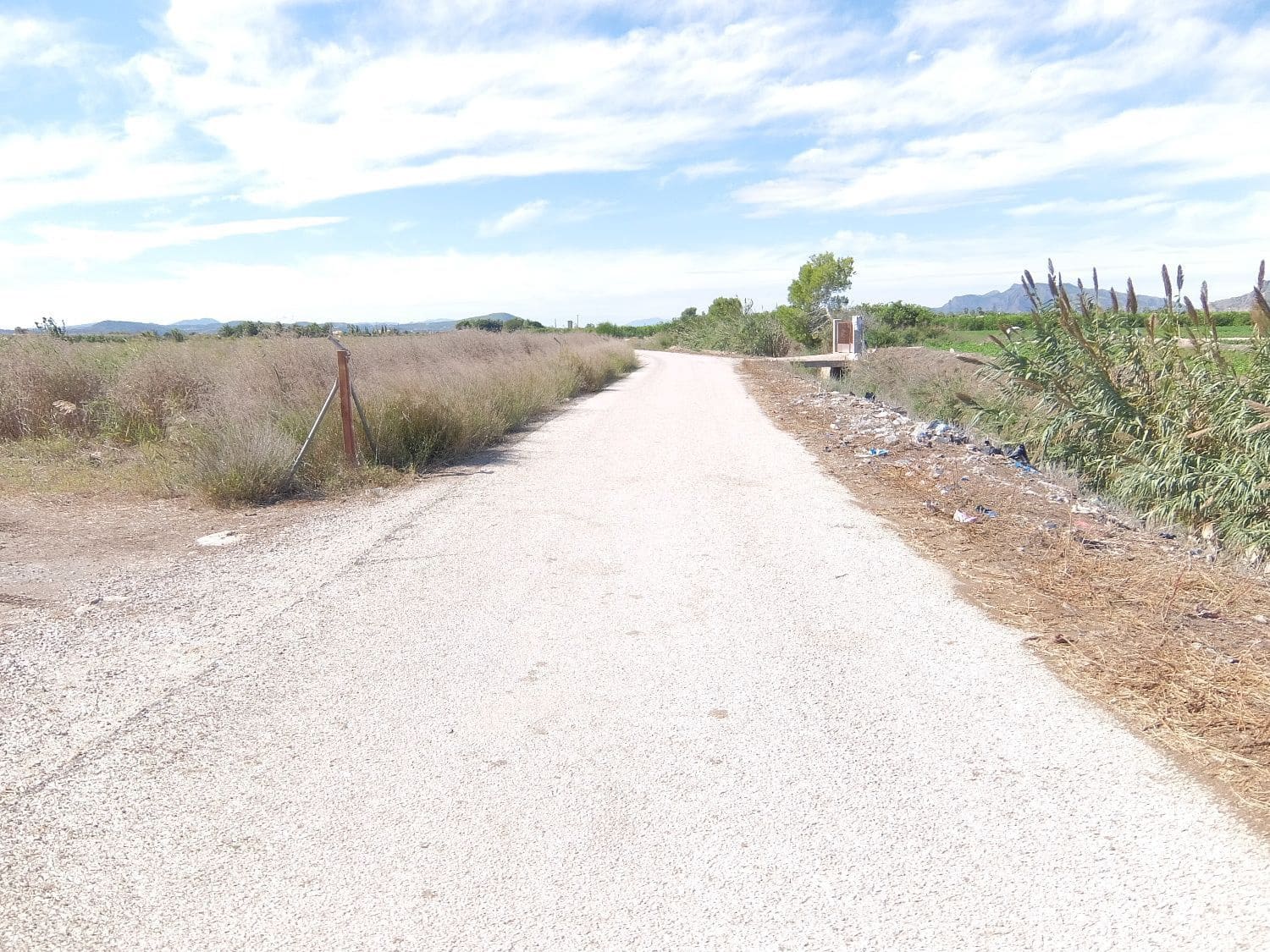 Grunde uden byggetilladelser til salg i Almoradi - € 144.000 (Ref: 4211862)