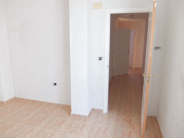 3 soveværelse Lejlighed til salg i Formentera del Segura med garage - € 153.000 (Ref: 4235500)