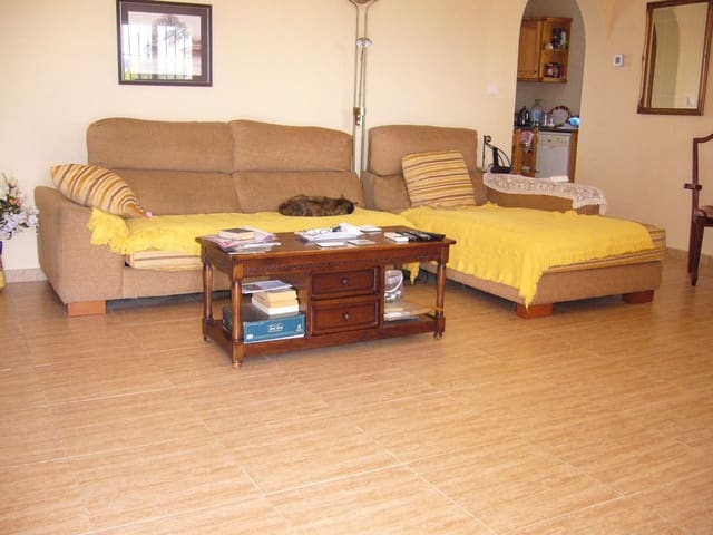 2 bedroom Villa for sale in Molins - Campaneta - San Bartolomé, Orihuela with pool - € 199,000 (Ref: 4440601)