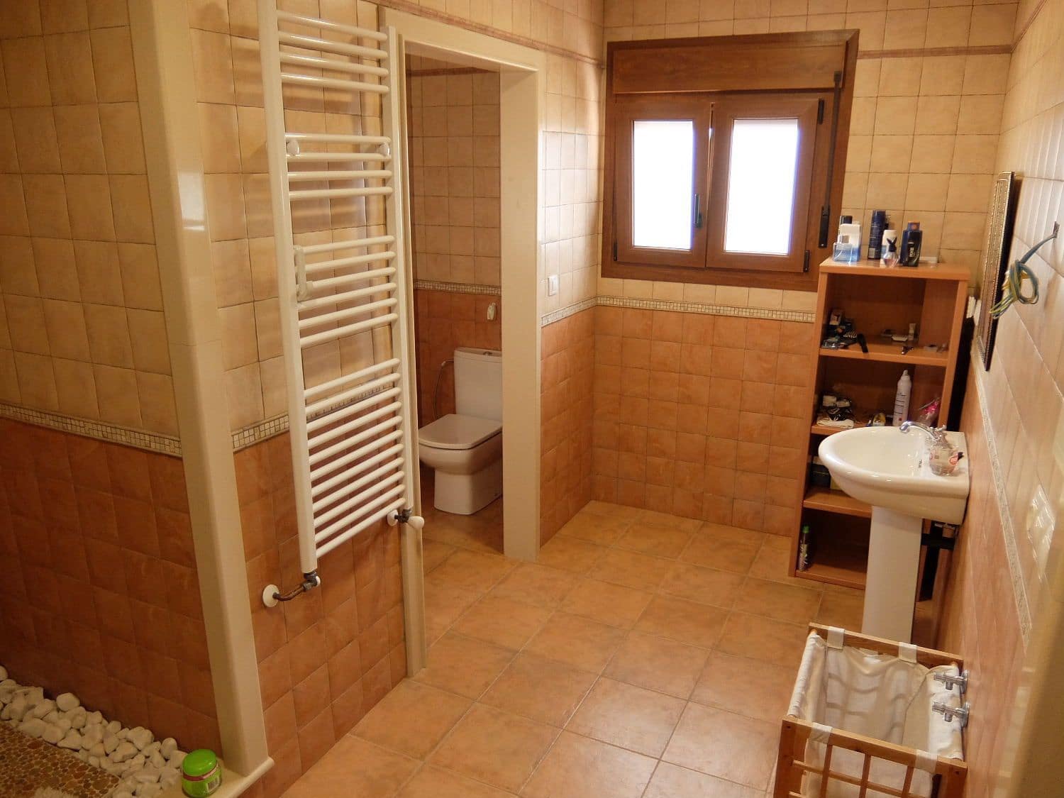 4 bedroom Villa for rent in Elche / Elx with pool garage - € 1,800 (Ref: 4637766)
