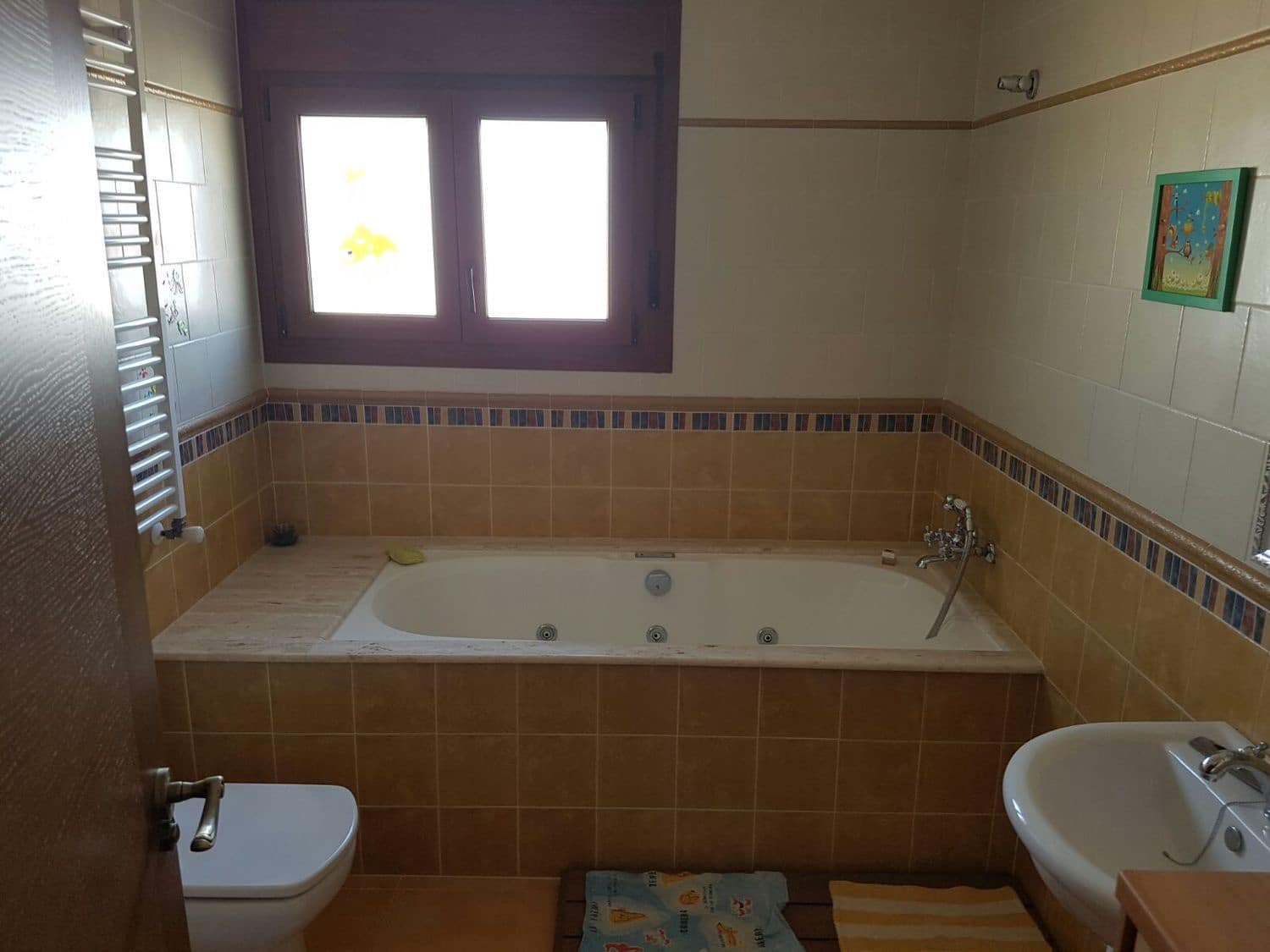 4 bedroom Villa for rent in Elche / Elx with pool garage - € 1,800 (Ref: 4637766)