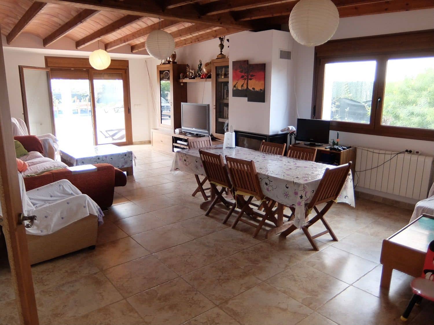 4 bedroom Villa for rent in Elche / Elx with pool garage - € 1,800 (Ref: 4637766)