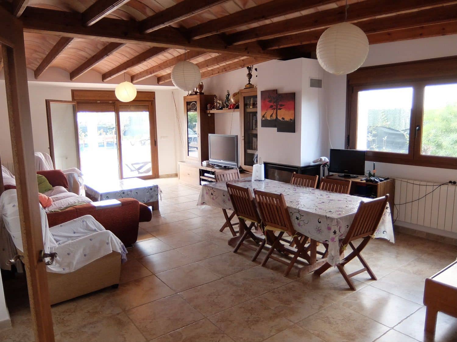 4 bedroom Villa for rent in Elche / Elx with pool garage - € 1,800 (Ref: 4637766)