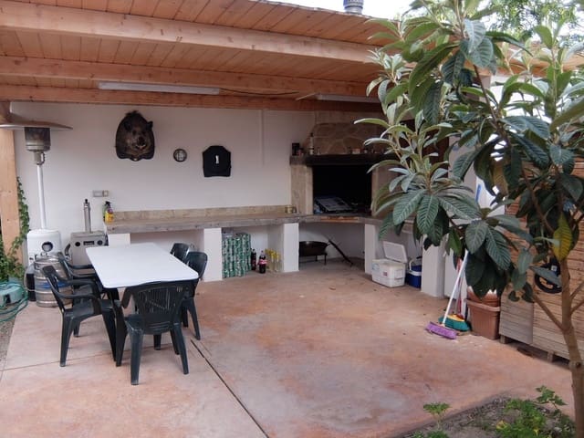 4 bedroom Villa for rent in Las Bayas, Elche / Elx with pool garage - € 1,800 (Ref: 4637766)
