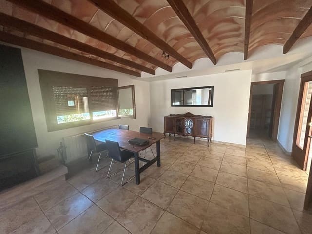 4 soveværelse Villa til leje i Las Bayas, Elche / Elx med swimmingpool garage - € 1.700 (Ref: 4637766)