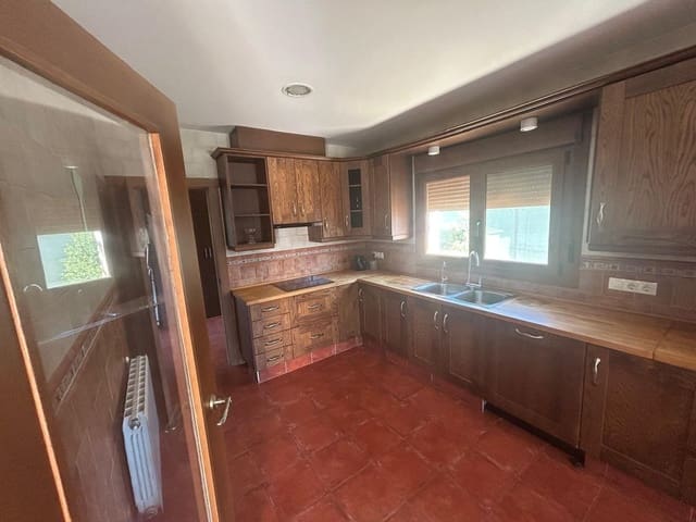 4 soveværelse Villa til leje i Las Bayas, Elche / Elx med swimmingpool garage - € 1.700 (Ref: 4637766)