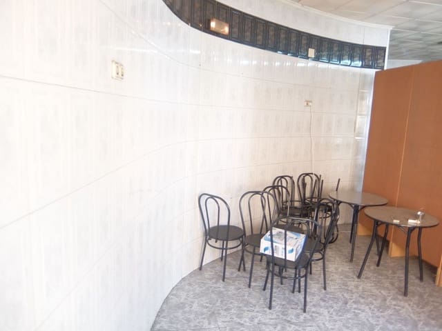 Commercial for sale in Almoradí - € 290,000 (Ref: 4700565)